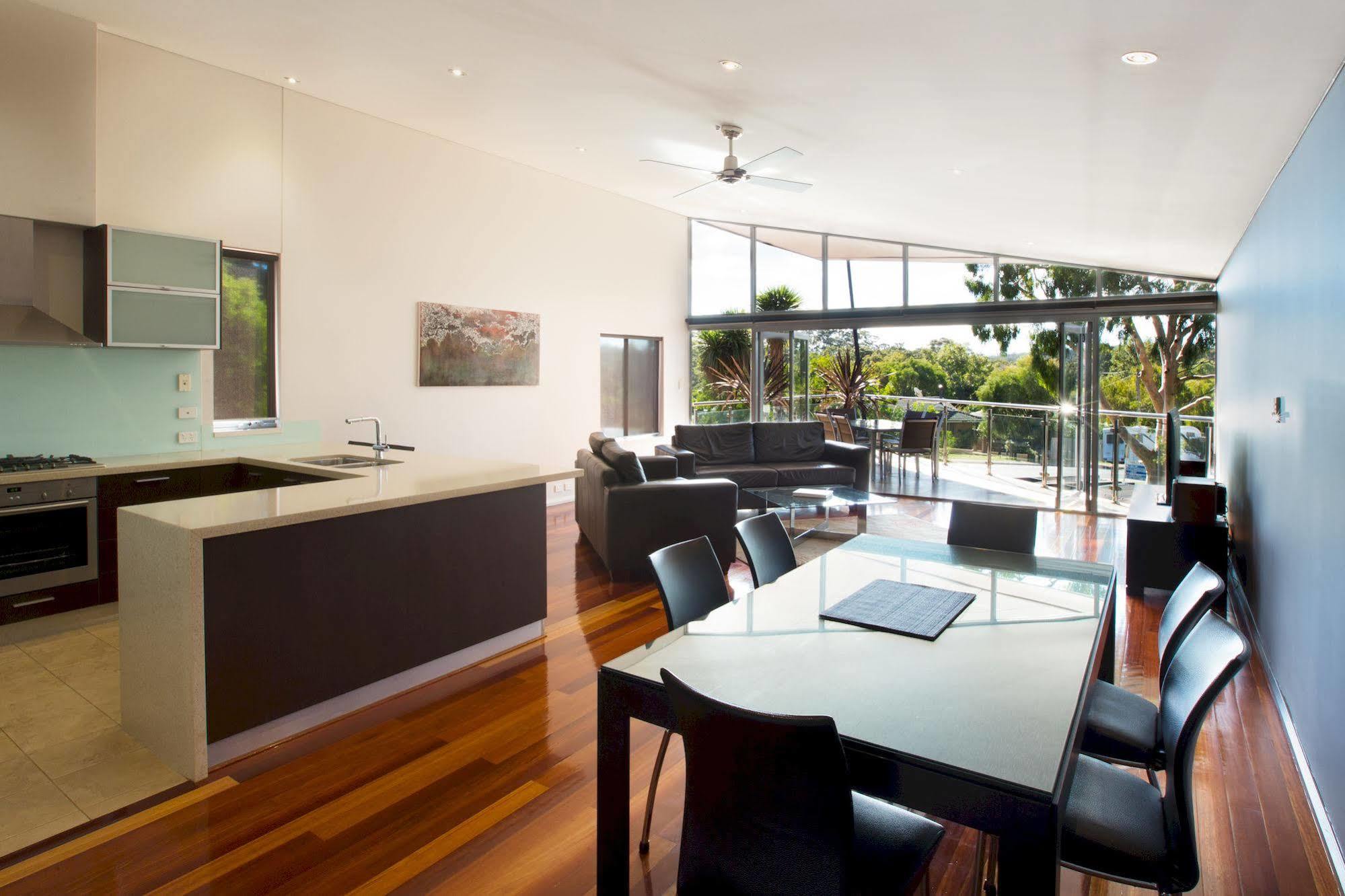 Central Avenue Apartments Margaret River Екстериор снимка