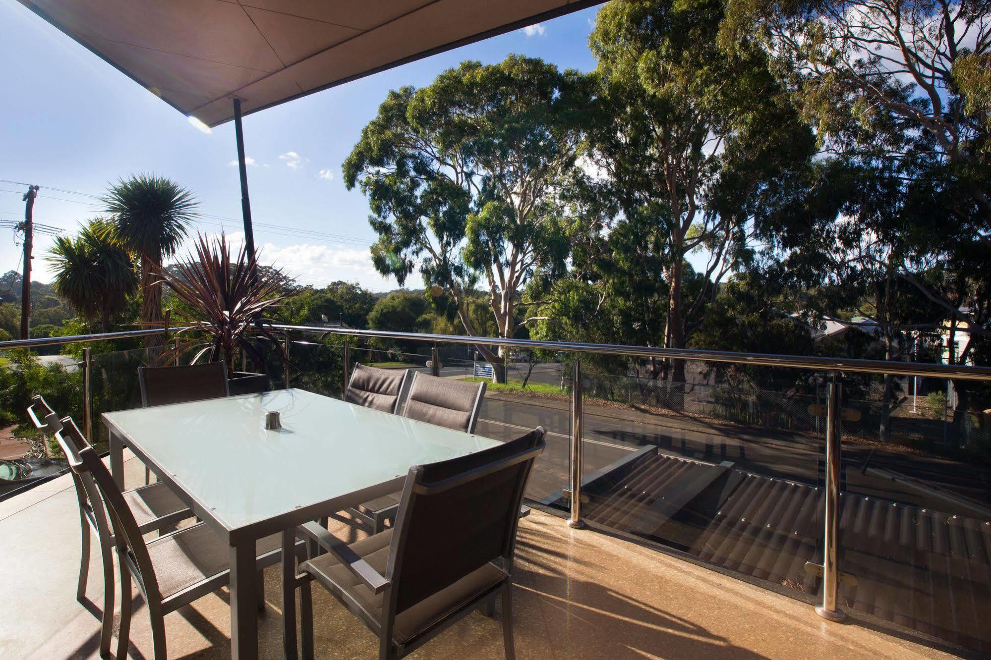Central Avenue Apartments Margaret River Екстериор снимка